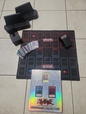 Yu-Gi-Oh Collection ORIGINAL Binder   Over 550. Cards Vintage   1st Edit.