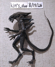 NECA Aliens Defiance Xenomorph Warrior 8 Acti...