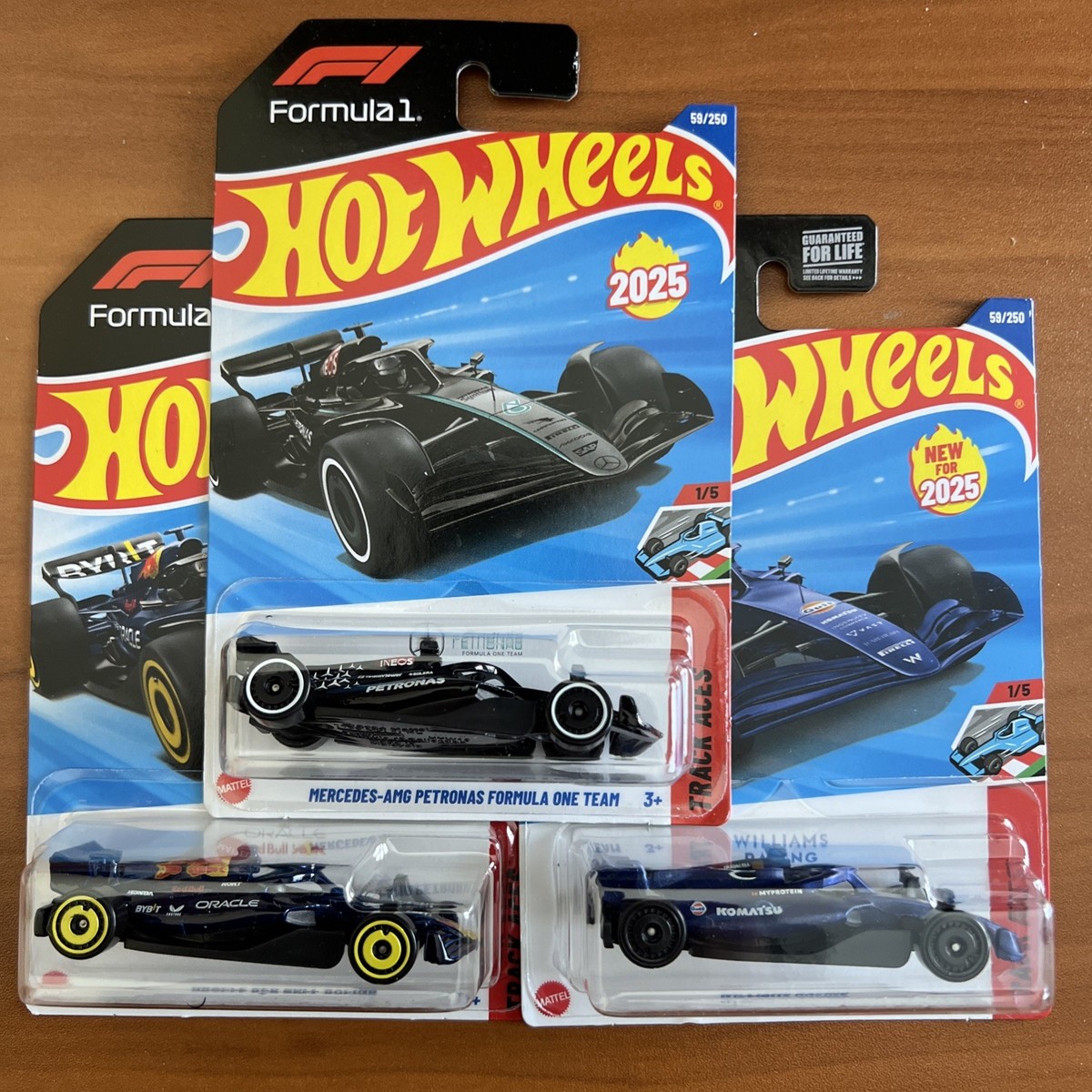 Hot Wheels Formula 1 Oracle Red Bull Williams Racing Mercedes-AMG