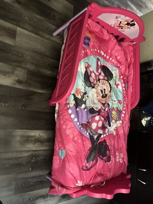 Looks New My Daughter Slept Twice Only Mattress  Still Has Plastic  60$ 