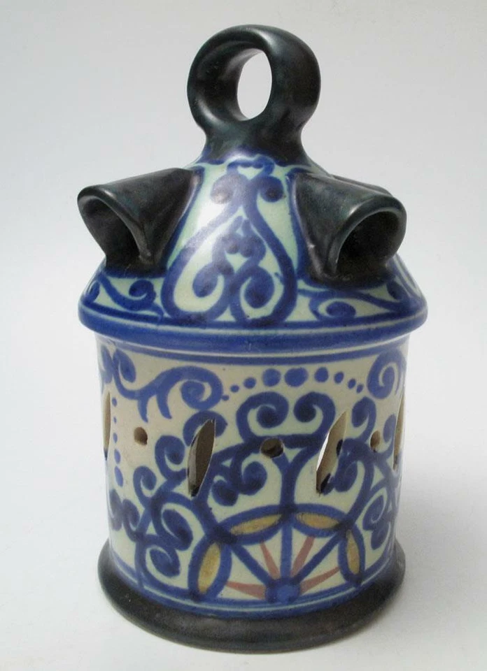 VINTAGE SIGNED GOUDA HOLLAND POTTERY CARLA PIERCED LANTERN CANDLE HOLDER LAMP - Image 4 of 4