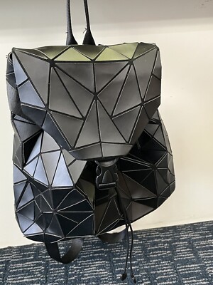 Emilio Pepe Italy Geometric Prism Draw String Black Backpack  display picture 2