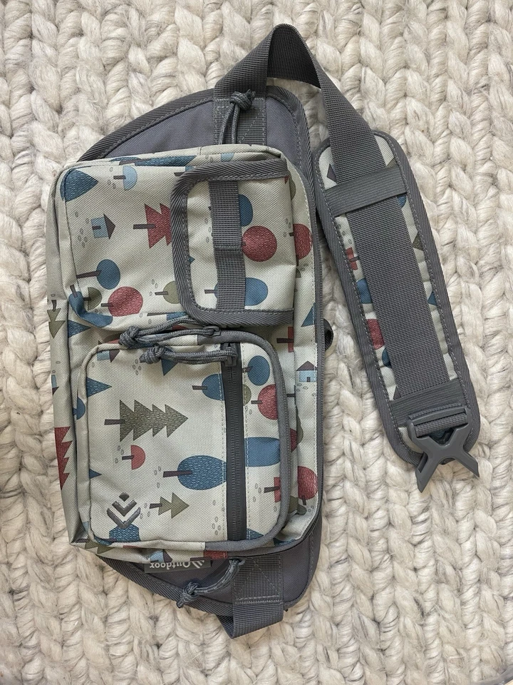 Outdoor Products Soto Waist Fanny Pack Adjustable Waist Strap Forrest Hiking Cam - Image 2 of 4