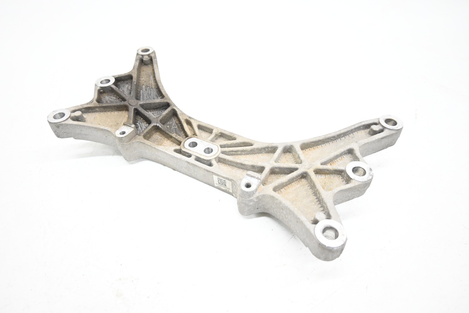 ⭐ 14-21 Maserati Ghibli Quatt Front Crossmember Gear Box Support Bracket Oem