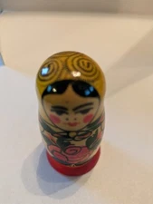 Vintage Matryoshka 3 Piece Russian Wooden Nesting Dolls Hand Painted, Multicolor