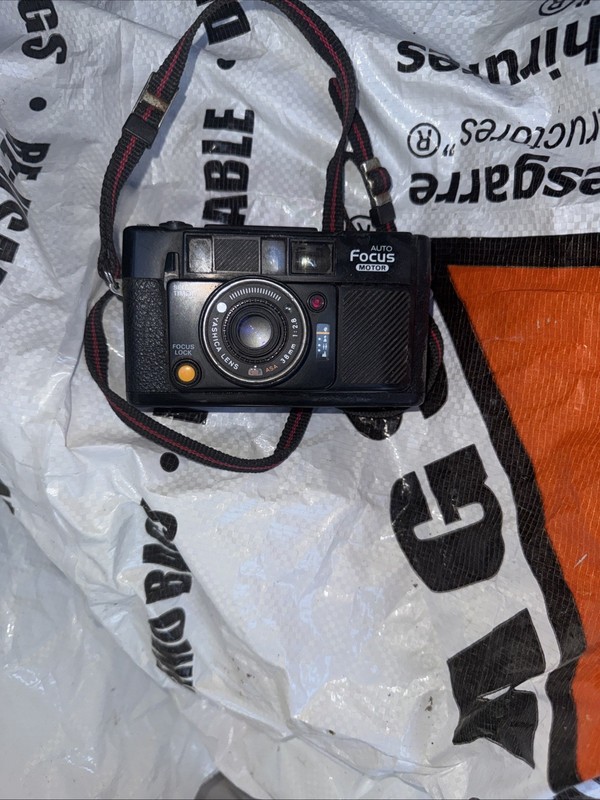 Yashica Full Automatic 35mm Film Point and Shoot Camera w/ Auto Focus Motor