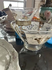 Vintage Anchor Hocking Glass Chip & Dip Bowl Set Gold White Grapes Leaf Design