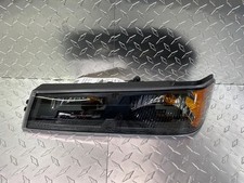 Used Turn Signal Parking Light Assembly Fits 2012 Chevrolet Colorado Park Lam Used Turn Signal Parking Light Assembly Fits 2012 Chevrolet Colorado Park Lam