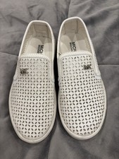 Michael Kors Ivy Olivia Blush Slip On Shoes Girls Size US 1 WHITE DISPLAY