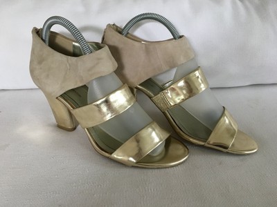 bcbg gold heels