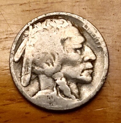 Buffalo Nickel 1920 Coin - Error!! Liberty Is Bordering The Edge