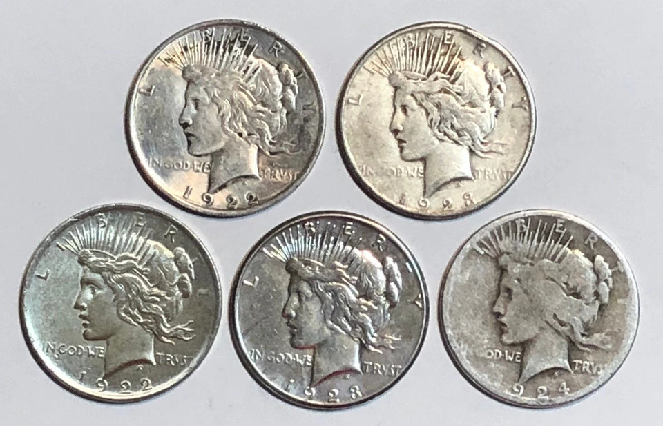 Lot of 5 Cull 1922-1935 US $1 Silver Peace Dollars, Mixed Dates & Mint Marks - Image 3 of 4