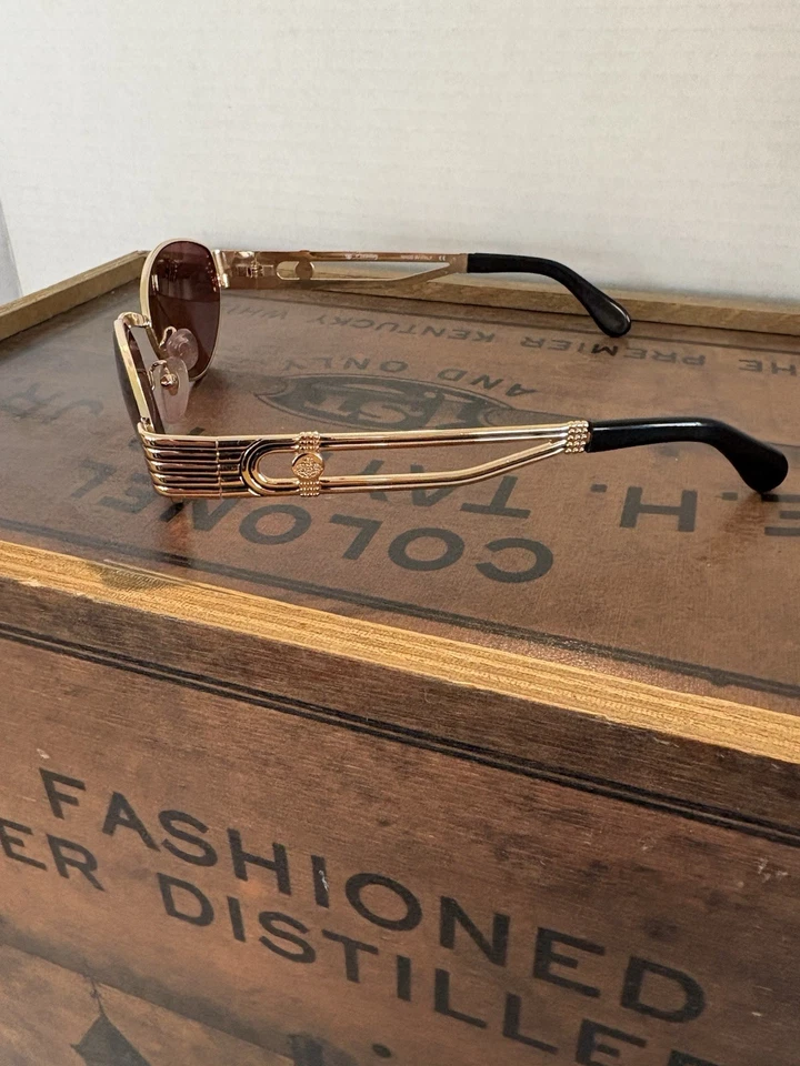 Gafas de sol Diane von Furstenberg MF67 Col. 201 marco dorado Foto 4 de 4