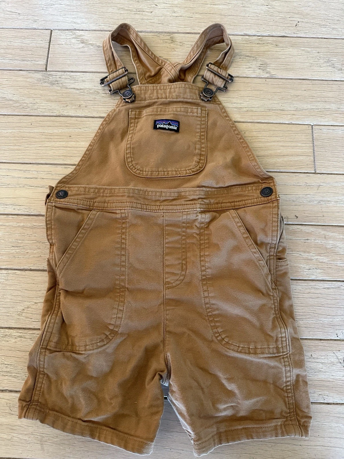 Patagonia Baby Stand-Up Shortalls Organic Cotton Size 5T Tan Overalls