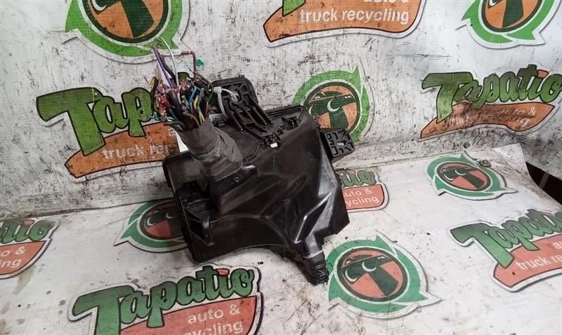 Fuse Box Engine VIN D 5th Digit 1NZFXE Engine Prius C Fits 12-13 PRIUS 3029033 Foto 2 de 3