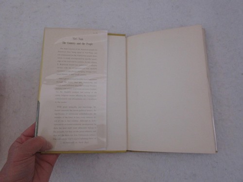 F. Raymond Iredell VIET-NAM THE COUNTRY AND THE PEOPLE 1966 American Press - Picture 4 of 8