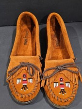 Minnetonka Bead Thunderbird Animikii Softsole Brown Suede Moccasin Shoes Size 8