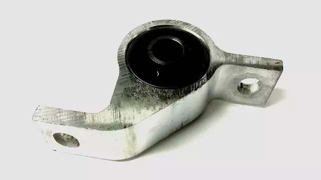 Bujes del brazo de control trasero para Subaru Forester 2006-2008 (P/N 20201AC130)