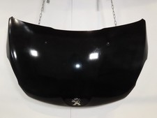 Capot Peugeot 208