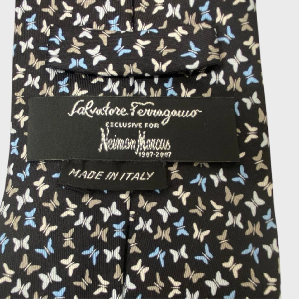 Corbata Salvatore Ferragamo Neiman Marcus Negro Azul Mariposa Seda Cuello Foto 4 de 4