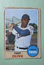 1968 Topps - Tony Oliva #165-creased