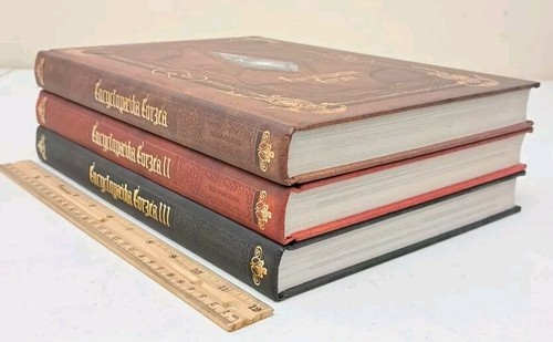 Final Fantasy 14-XIV Encyclopedia Eorzea Volumes 1-2-3 Set. 2-1st Prints - Picture 8 of 23