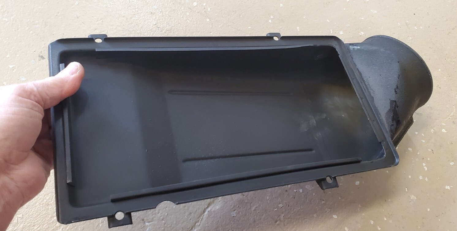 Ferrari 308 328 Mondial Air Intake Filter Box Top PN 121736?