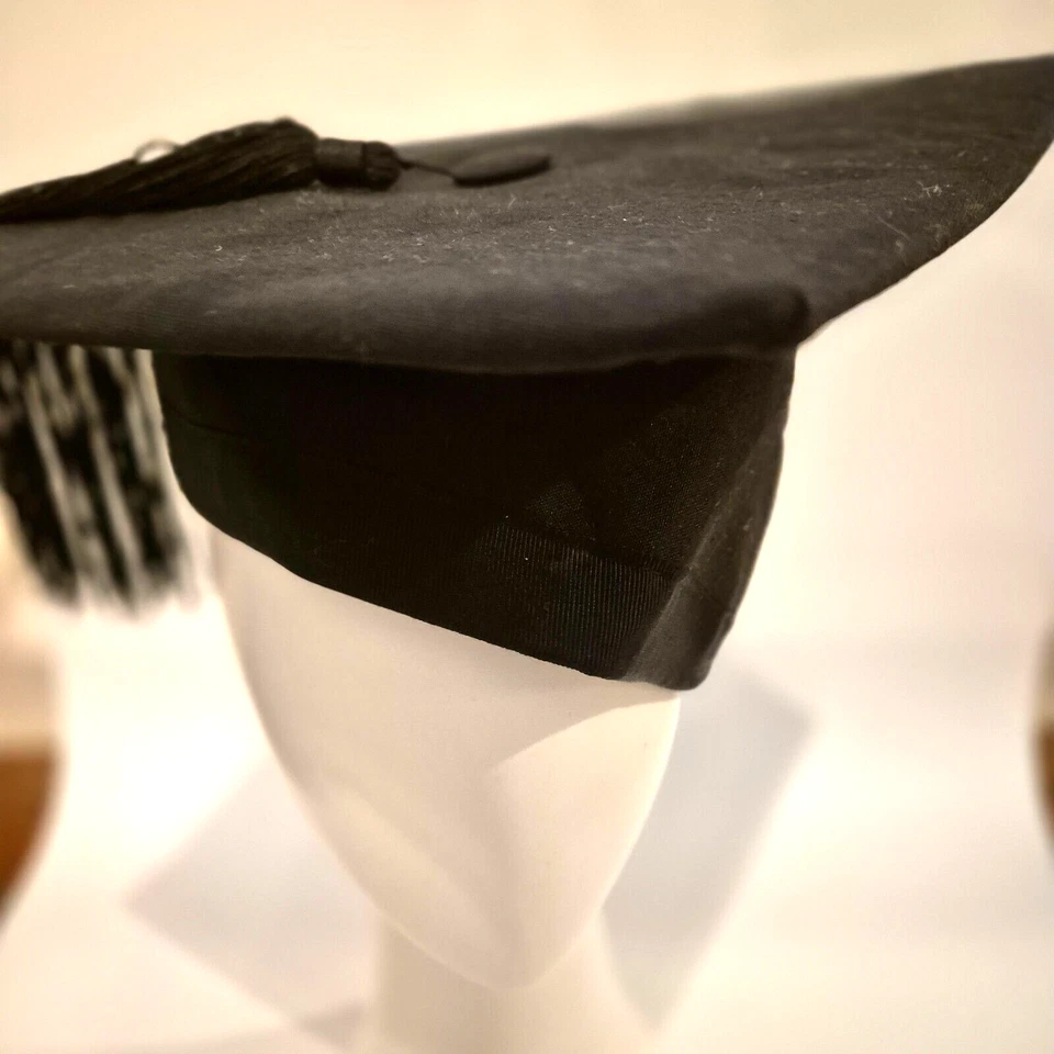 Vintage Morter Board Black Graduation Cap Scholar W Tassle School Hat 57cm — 第 3/4 张图片