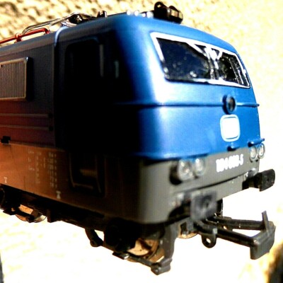 Train HO JOUEF coffret autorail triple Diesel EAD x4900 dépôt de