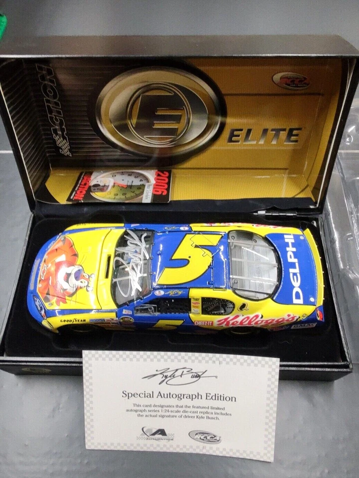 1/24 CHEVROLET #5 2006 KYLE BUSCH AUTOGRAPHED/SIGNED C.O.A. ACTION NASCAR 288PCS - Immagine 2 di 4
