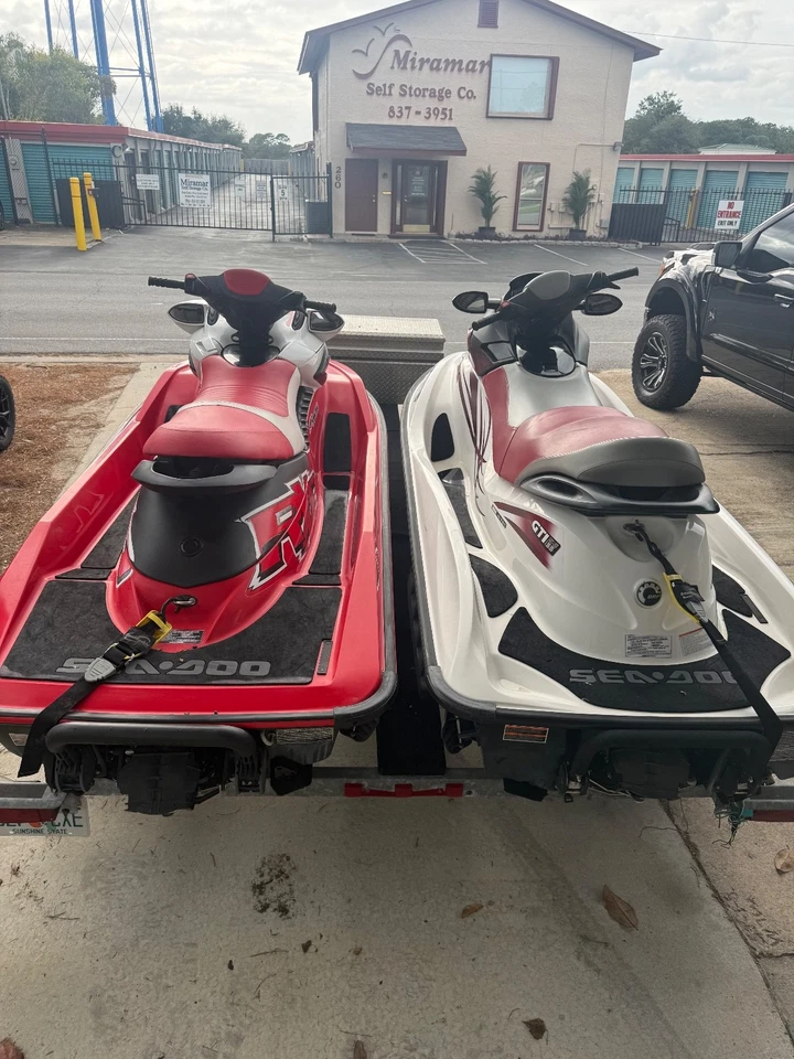 2008 Sea Doo Package-2 skis and dual galvanized trailer - Image 3 of 4