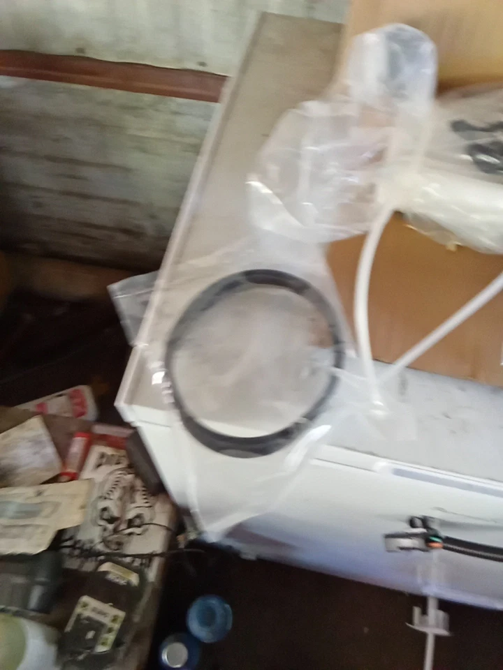 Jeep Grand Cherokee edición especial nuevo Bomba de combustible The Box Foto 4 de 4