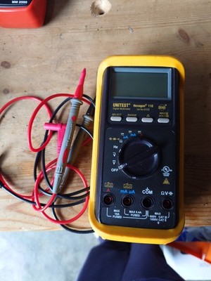 Beha Hexagon 110 Hand-Multimeter digital CAT II 1000 V, CAT III 600V