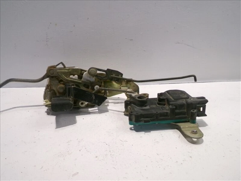 front door lock lh 106722 for HYUNDAI ACCENT 1.5 G 1997-1999 1999 - Image 3 of 4