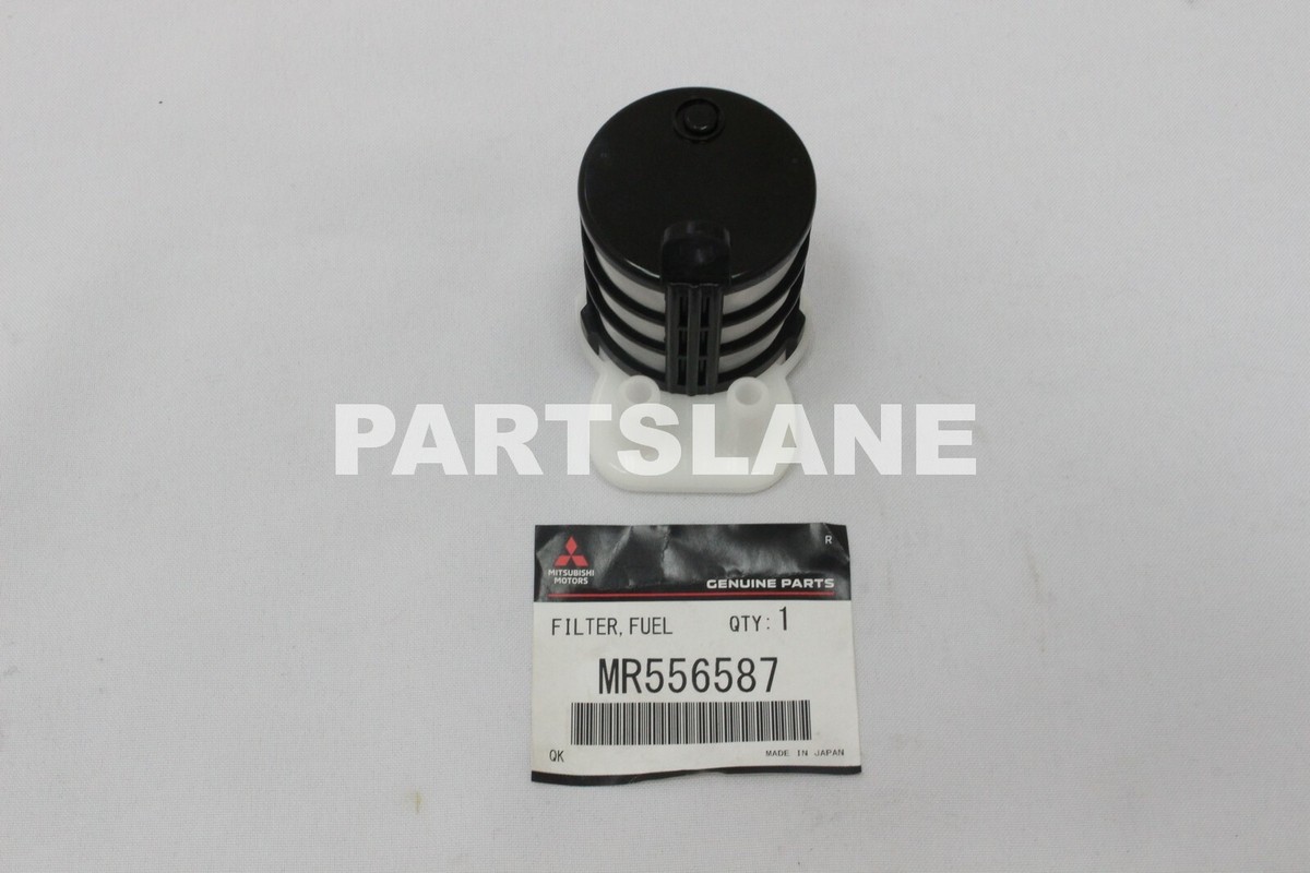 Mitsubishi Montero Pajero V64W V66W OEM Genuine Fuel Filter In 
