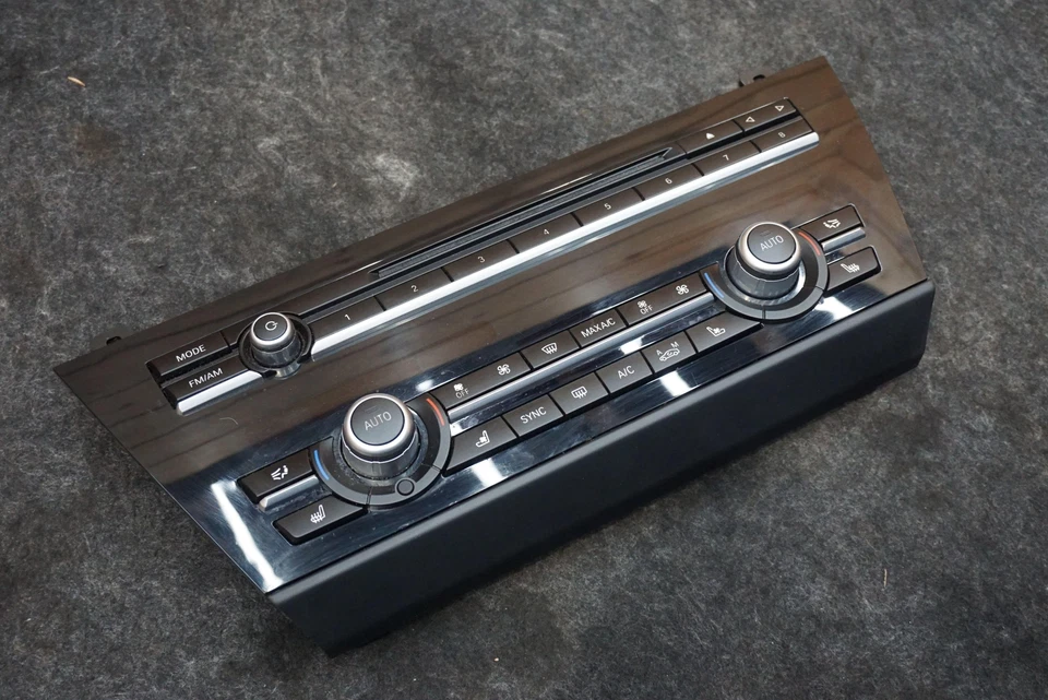 Interruptor de radio control de clima de tablero 61319386651 BMW M6 F06 Gran Coupé 2013-18 Foto 2 de 4