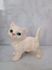 Coopercraft Ceramic White Cat / Kitten Ornament Approx 11cms Tall Excellent Cond