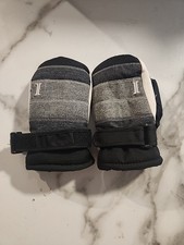 Igloos Youth Snow Gloves Thinsulate Sz 2T-4T Gray Black White Closed Finger Mitt
