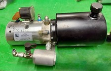 Gillig Bus 24v Lift-u Hydraulic Lift Motor With Reservoir 274-0180
