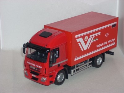 FIREFIGHTERS FIRE Iveco Eurocargo Polilogistic base Eligor 1/43