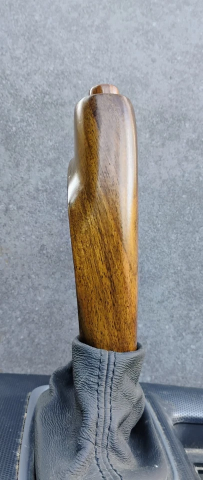 Empuñadura de pistola personalizada 15 en adelante palanca de cambio/cambio automática Challenger/cargador  Foto 2 de 4