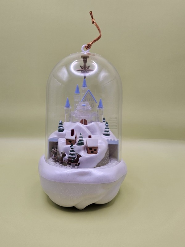 Vintage 1997 Avon SANTA'S MAGICAL CASTLE ORNAMENT Animated & Musical