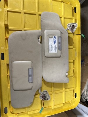 Ford Freestyle SUV Sun Visors 05 06 07 Stock Used OEM Sunvisors Light Grey