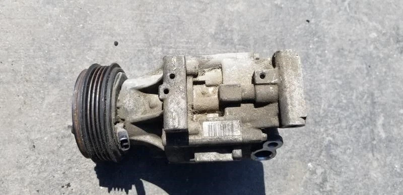 Conjunto de compresor de aire acondicionado Mazda RX8 2004-2008 OEM Foto 2 de 2