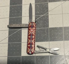 Victorinox Classic SD Pendleton Swiss Army Knife Multi-tool - 58mm - Red Native