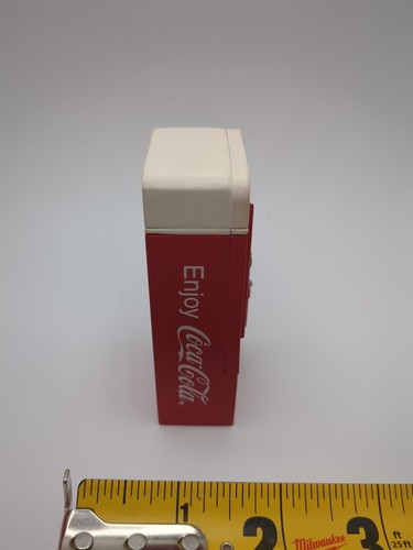 Coca Cola Mini Orologio Distributore Automatico Coca Cola - Foto 13 di 16