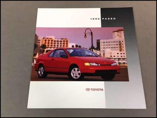 1992 Toyota Paseo 12-page Original Car Dealer Sales Brochure Catalog