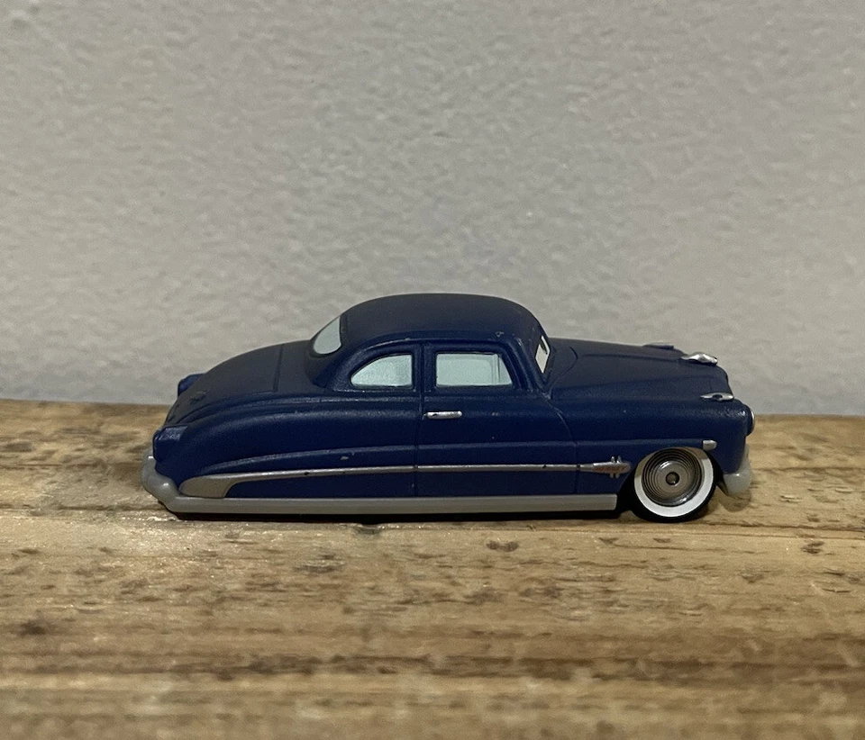 Disney Pixar Cars Color Changers Doc Hudson 2 Paint Jobs In 1 Mattel - Image 3 of 4
