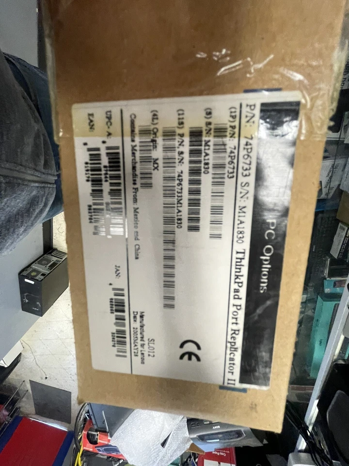 IBM Lenovo ThinkPad Port Replicator II 74P6733 Laptop Docking Station - Image 2 of 3