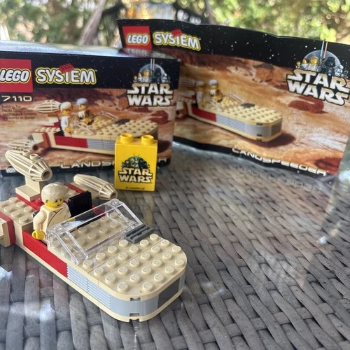 LEGO 7110 Star Wars Episode 4/5/6 Landspeeder Complete NO BOX